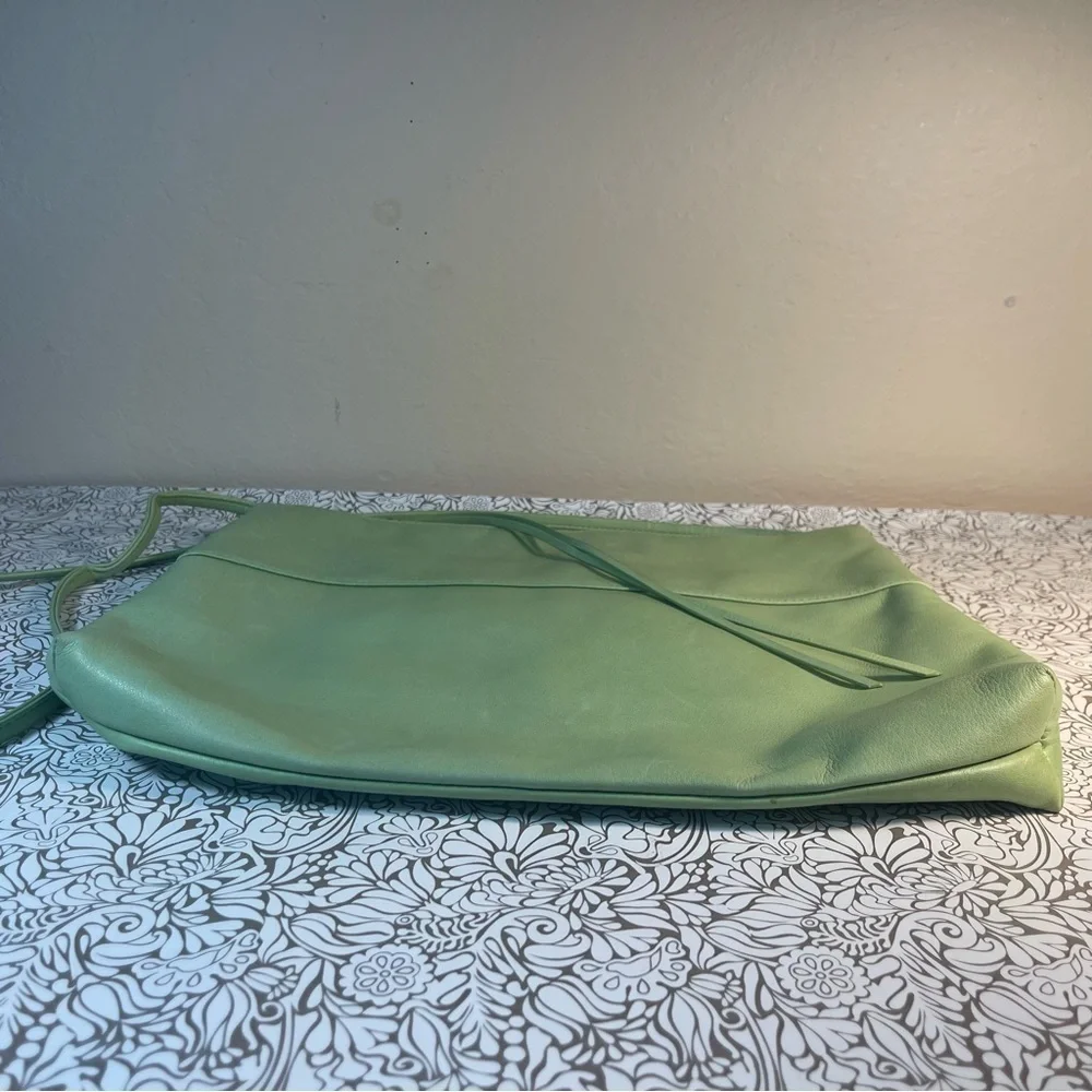 HOBO International Large Leather Crossbody Bag Knot Strap Shoulder Purse Green
